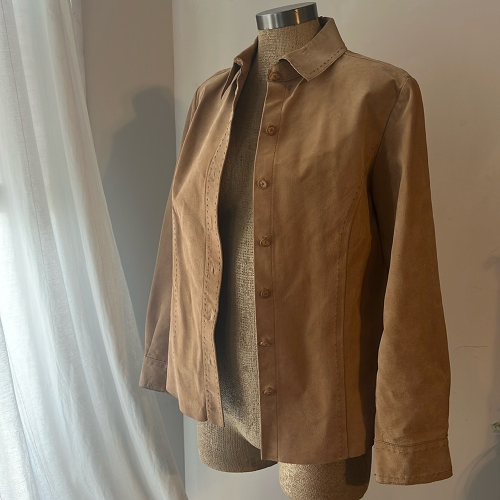 Tan suede Cabela’s jacket
